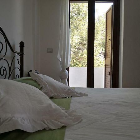 Karmabnb Cala Gonone Buitenkant foto