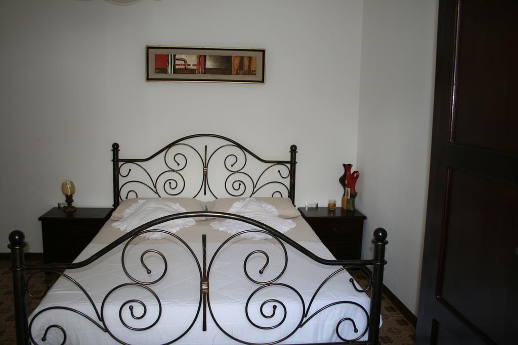 Karmabnb Cala Gonone Buitenkant foto