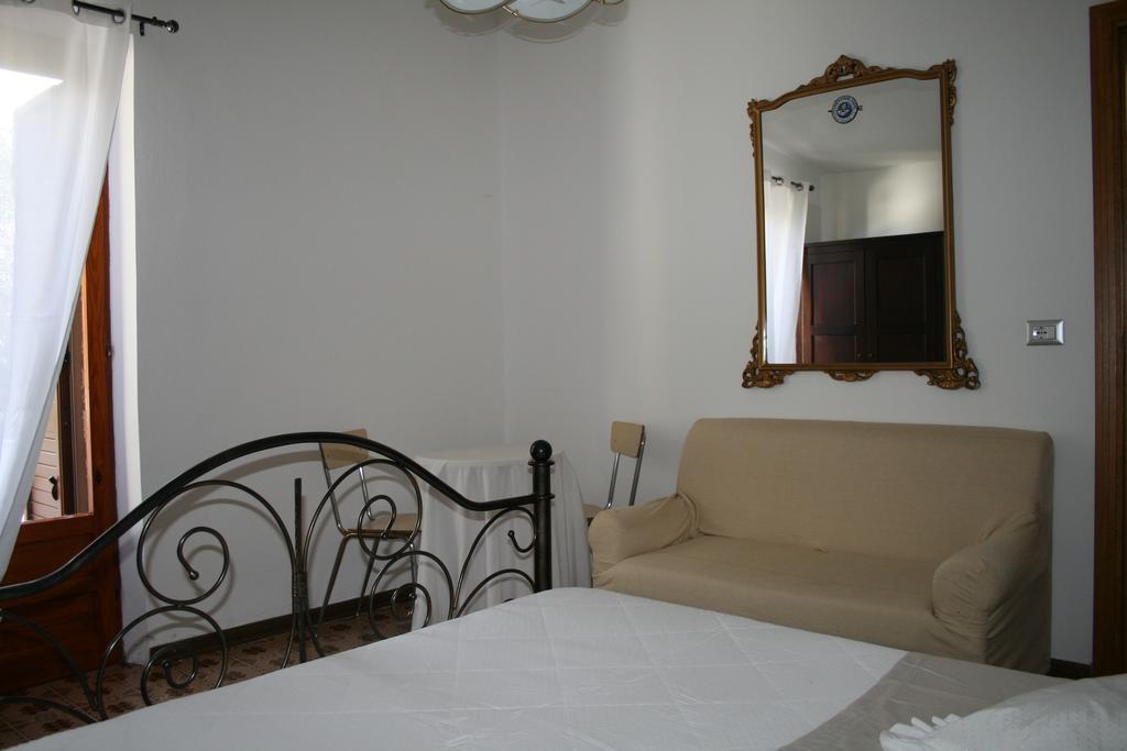 Karmabnb Cala Gonone Buitenkant foto