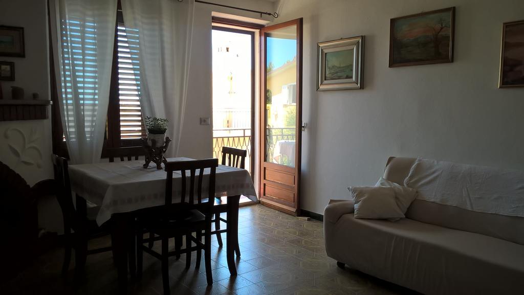 Karmabnb Cala Gonone Buitenkant foto