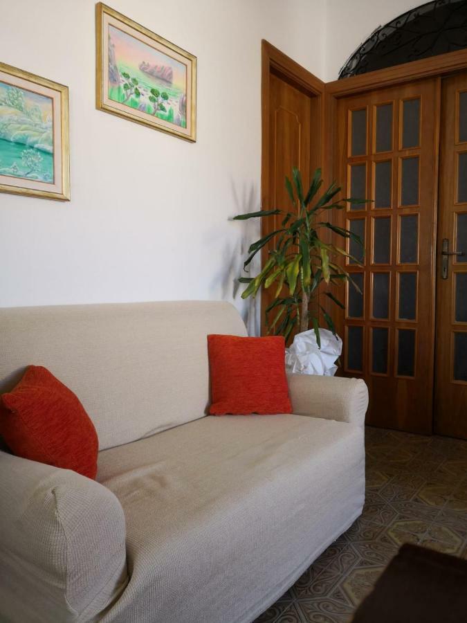 Karmabnb Cala Gonone Buitenkant foto