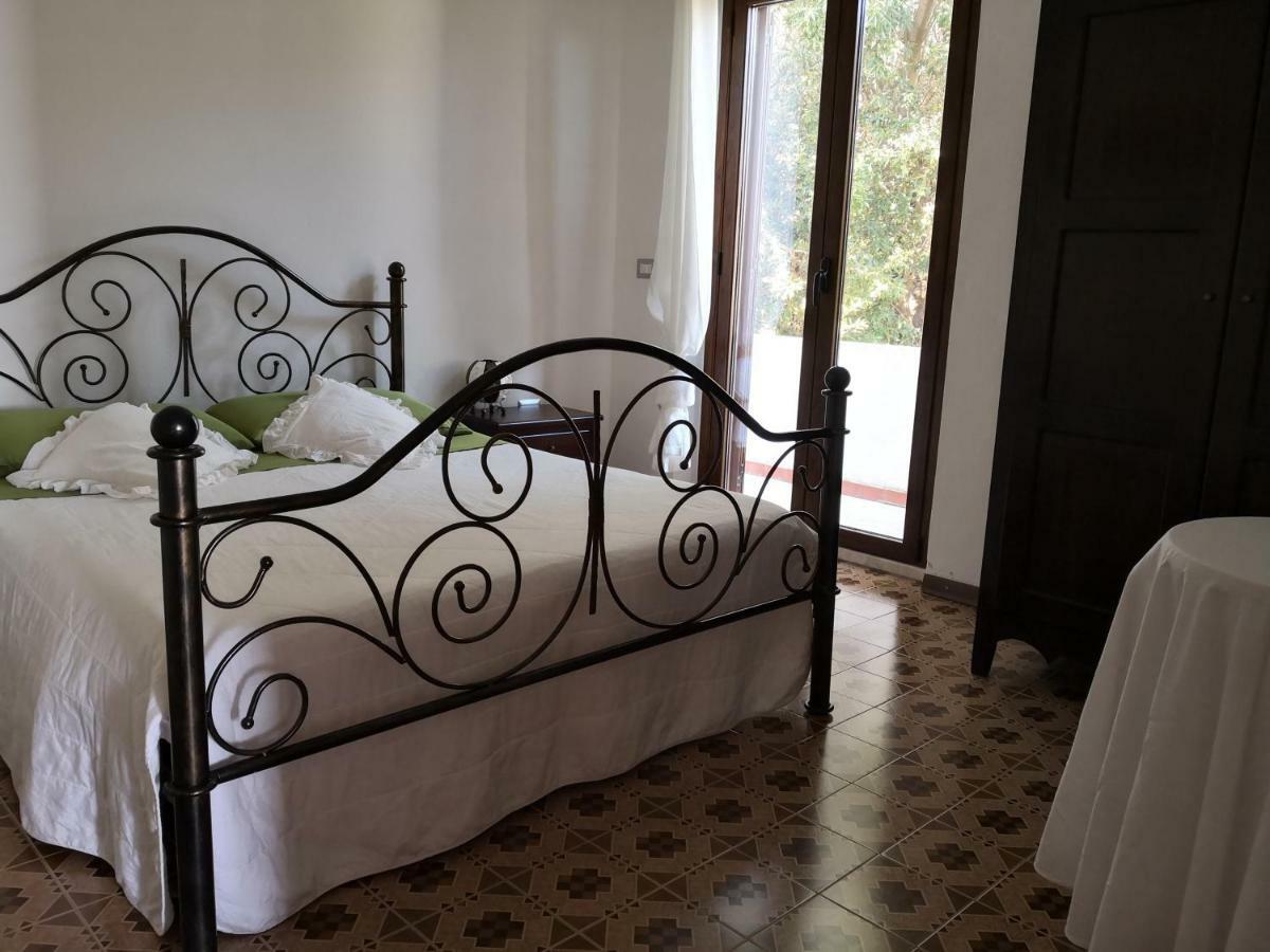 Karmabnb Cala Gonone Buitenkant foto